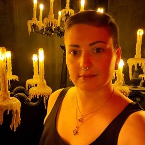 Meet your Posher, Steph